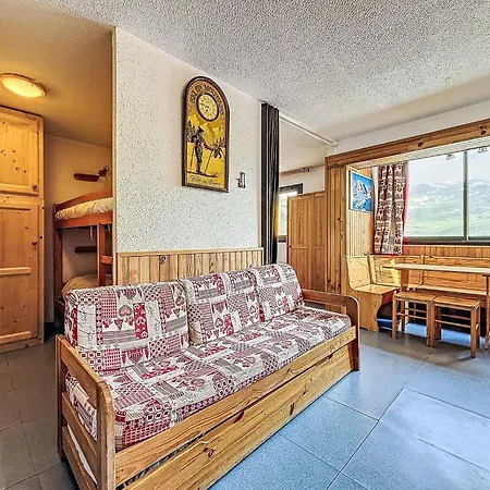 Апартаменты Vanoise B 752 By Interhome